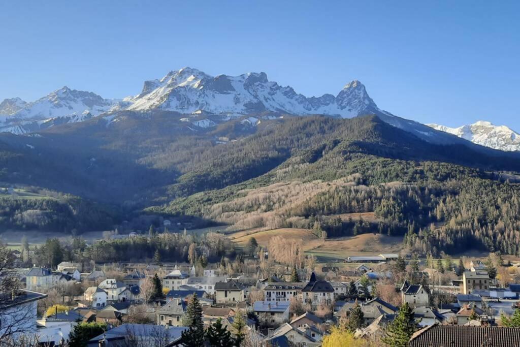 Cap Plein Sud En Ubaye Apartment Barcelonnette Exterior foto